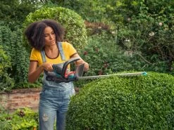 GARDENA Accu Heggenschaar ComfortCut 50/18V P4A Solo 9 GARDENA Accu Heggenschaar ComfortCut 50/18V P4A Solo -Tuin Verkoop gardena accu heggenschaar comfortcut 50 18v p4a solo 1500x1124 640af317b0a1f l