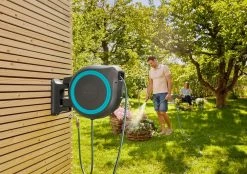 GARDENA Wandslangenbox 35 RollUp XL 9 GARDENA Wandslangenbox 35 RollUp XL -Tuin Verkoop gardena wandslangenbox 35 rollup xl 1619704860 l
